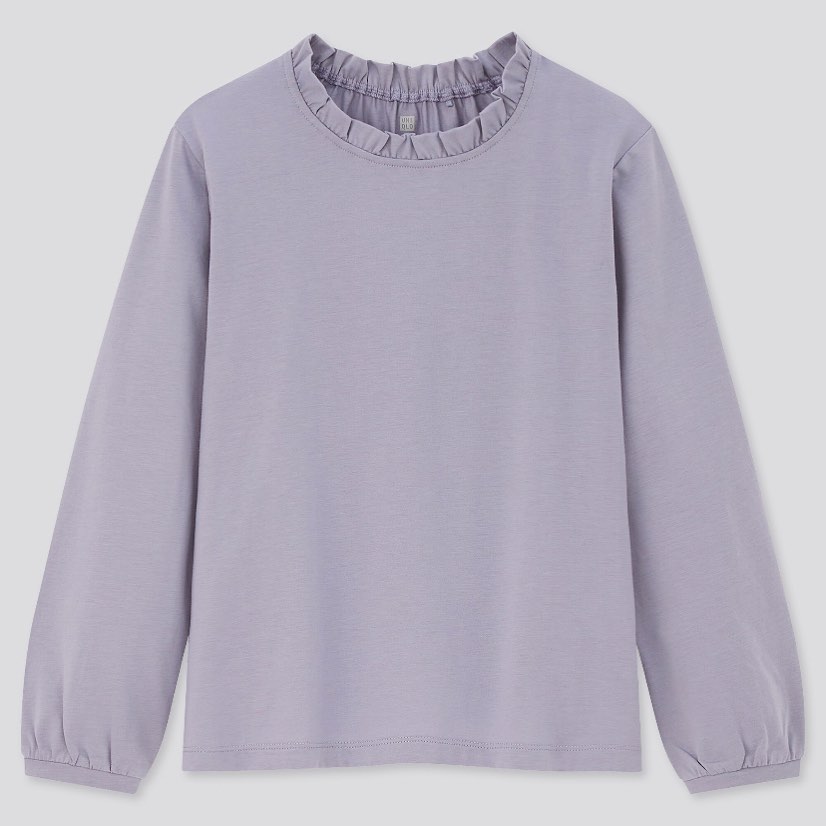 昨日ホームページのブログで書かせていただいたこちらのユニクロのGIRLS マーセライズコットンフリルT（長袖）。ブルーという色みですが、オンラインで全サイズ売り切れの模様です。。。パーソナルカラーサマー、骨格ウェーブのうちの娘にめっちゃ似合うので、同じタイプの娘さんをお持ちの方、店舗で見かけたらチェックしてみては？#ユニクロ#ユニクロ購入品 #GIRLSマーセライズコットンフリルT#パーソナルカラーサマー #骨格ウェーブ